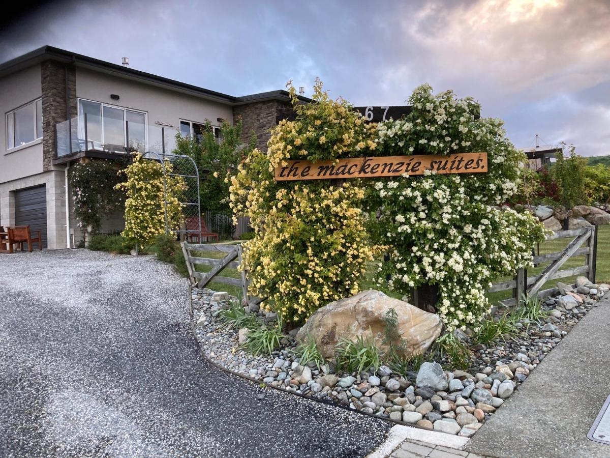 The Mackenzie Suites Lake Tekapo Exteriör bild